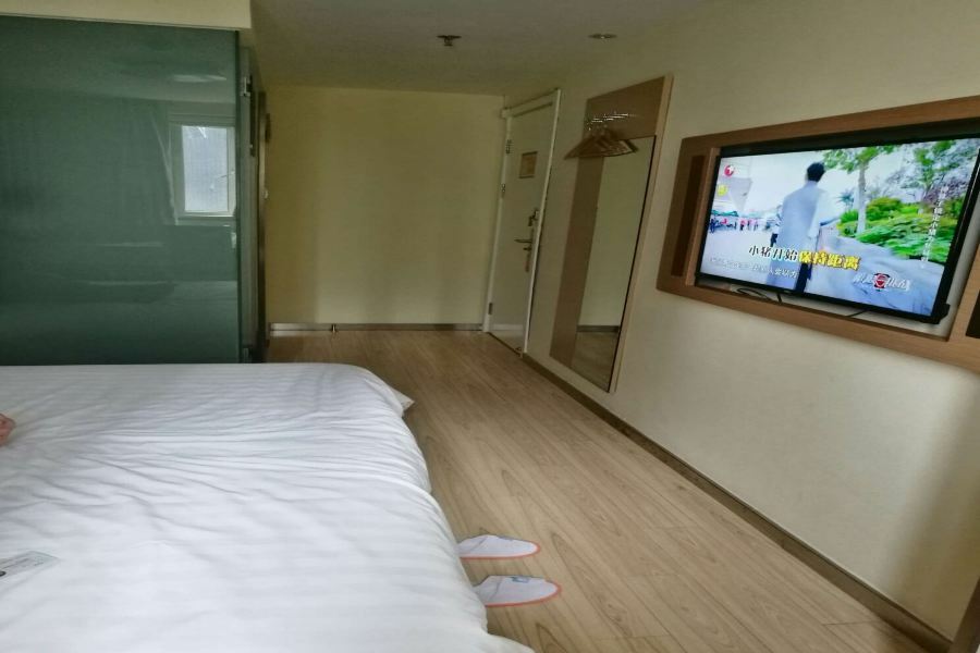7Days Inn Dalian Gangwan Square Station Port Экстерьер фото